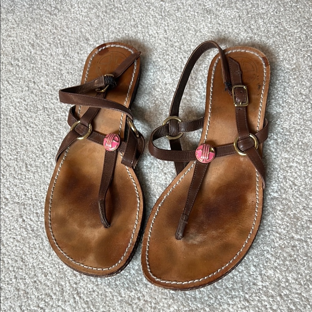 Lily Pulitzer Dark Brown T-Strap Leather Sandals with Buckle
